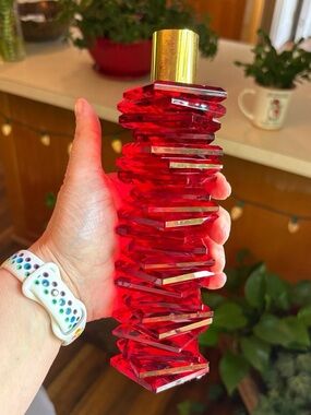 ♥️💖 Beautiful Red Glass Crystal Candlestick Holder NWT